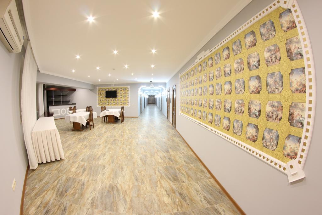 Sky Luxe Hotel Akmola Esterno foto